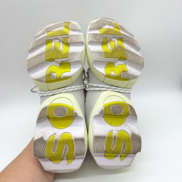 Sorel Kinetic Impact Lace Up Athletic Sneakers in Dark Stone/Moon Stone Beige 10 - Picture 10 of 12